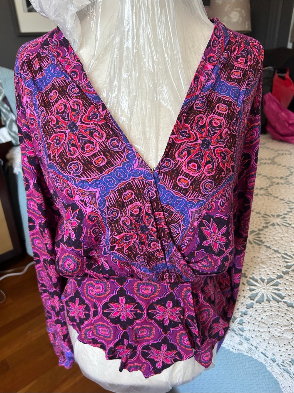 Free People Pink and Purple Printed Wrap Top size oversized extra small